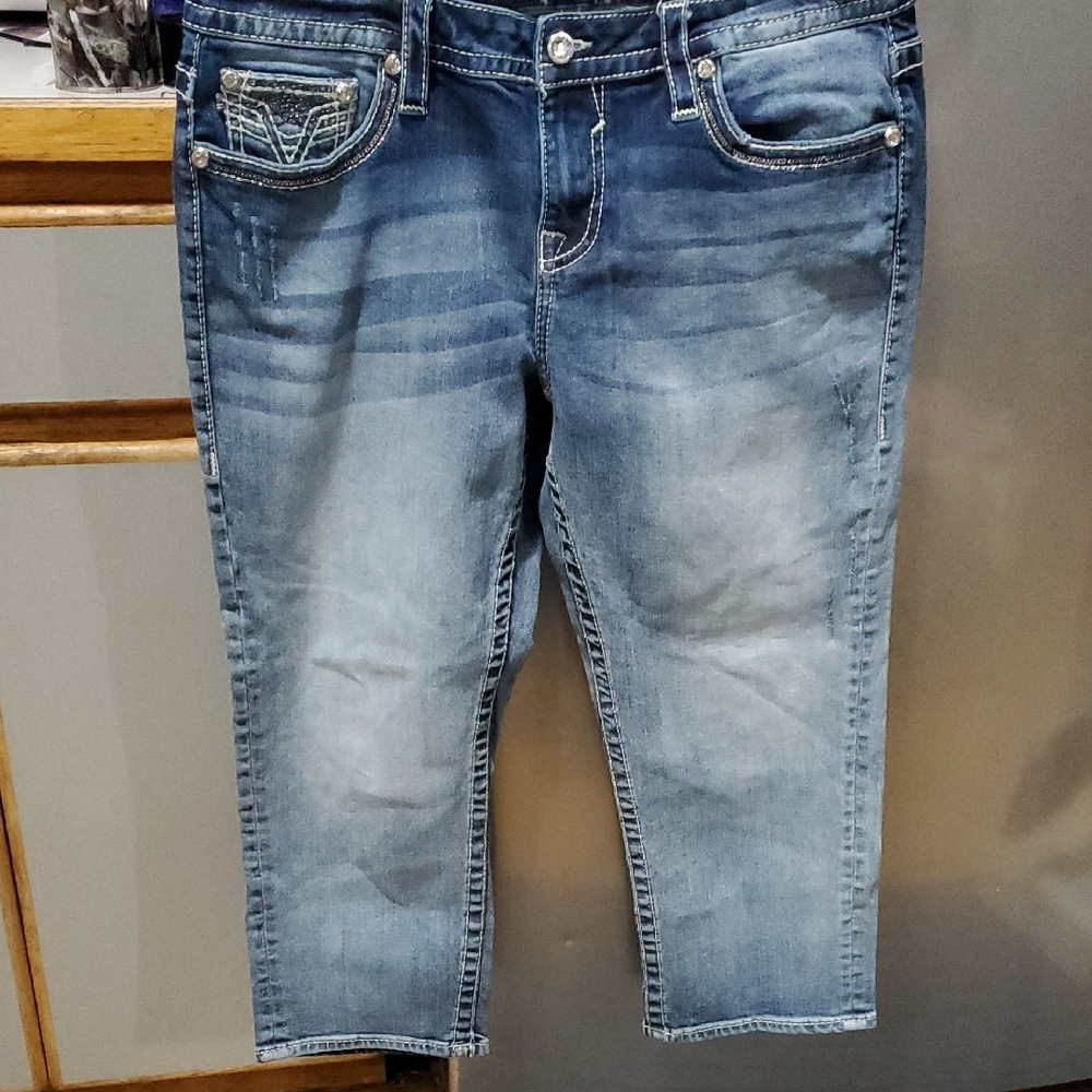 Vigoss Women's Blue Ankle Jeans